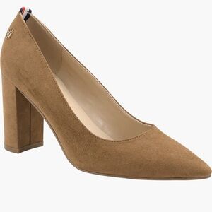 Tommy Hilfiger Abilene Pump Size 6